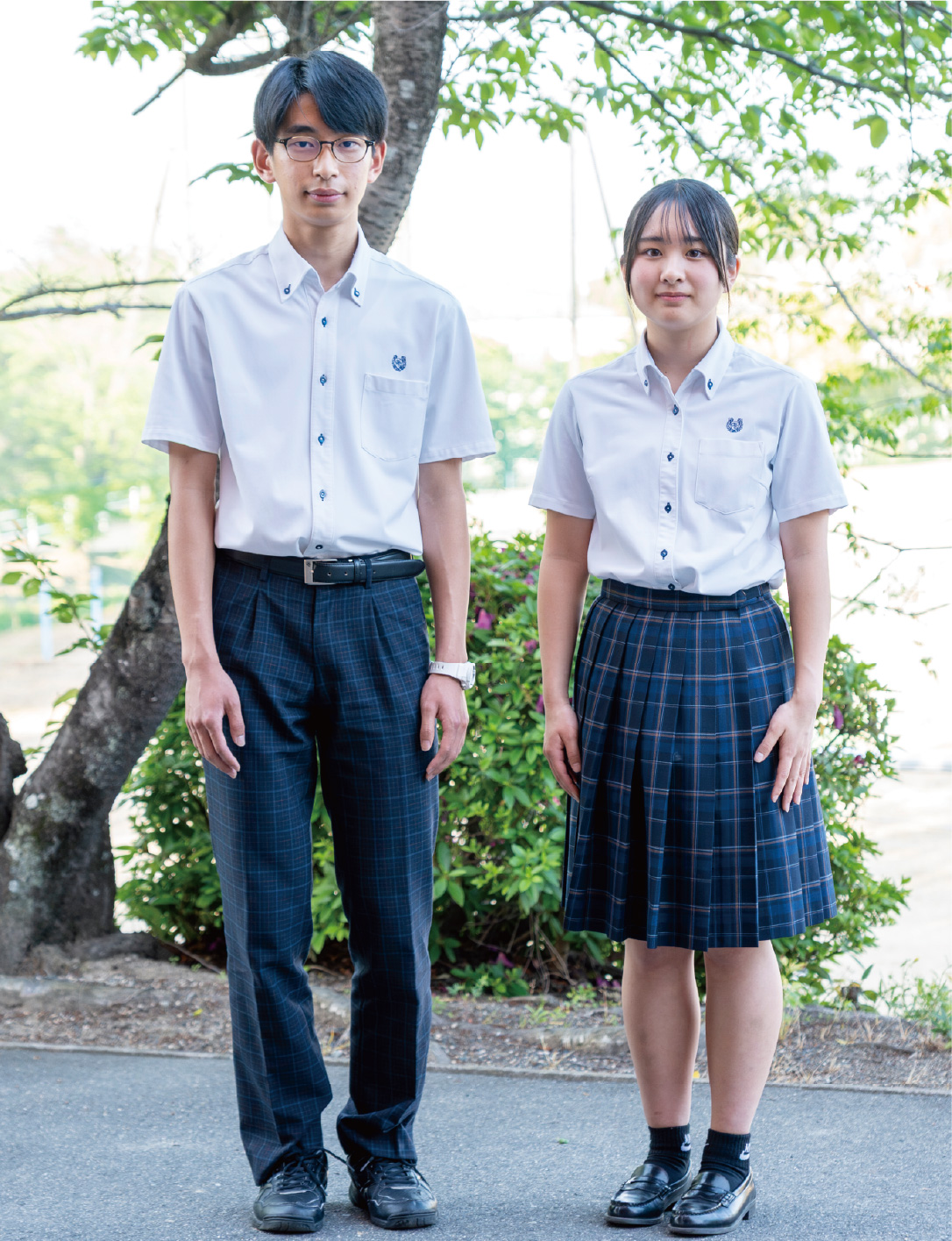 高校 夏服2